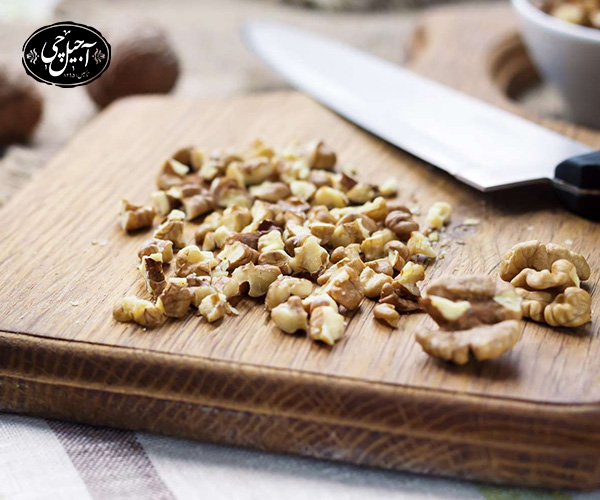 خواص گردو برای روشن سازی پوست