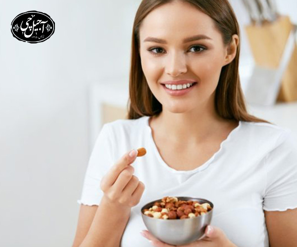 آجیل چه مزایایی برای پوست دارد؟