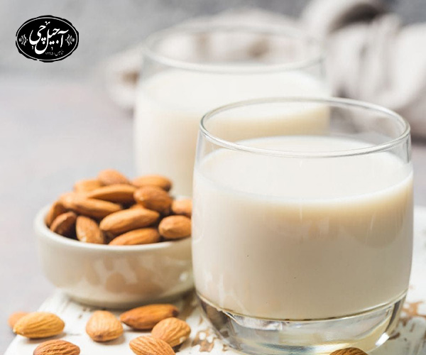 روش درست کردن شیر بادام برای سرفه