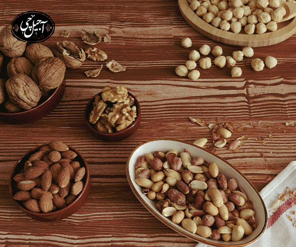 جدول کالری آجیل