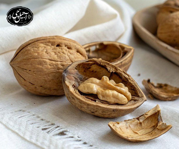 مقایسه کاربرد گردوی خارجی و ایرانی