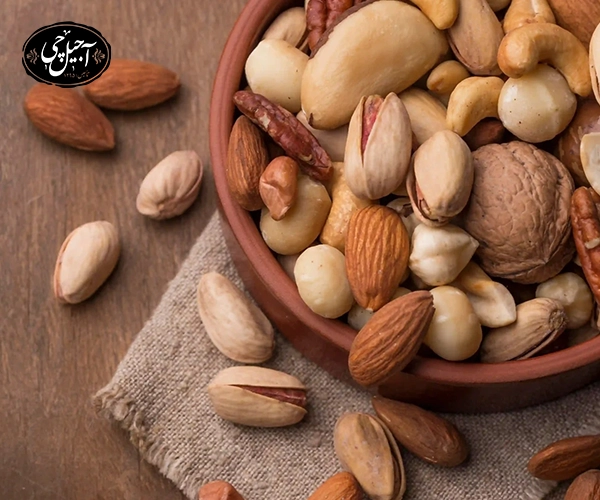 فواید آجیل برای محل کار