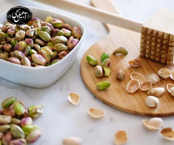فواید پسته برای پوست و مو