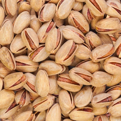 پسته اکبری نمکی درجه یک