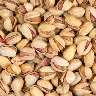 پسته کله قوچی نمکی دستچین