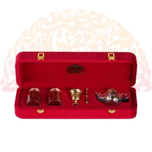 زعفران12گرم با قوری یاقوت بهرامن