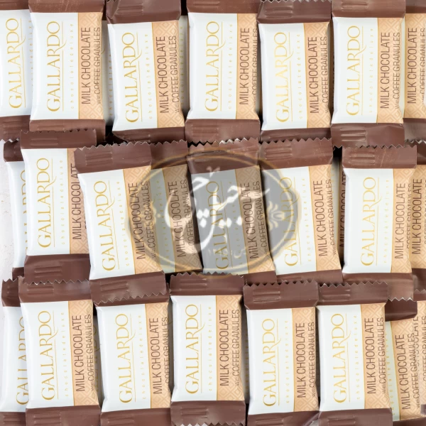 شکلات تابلت شیری با گرانول قهوه فرمند