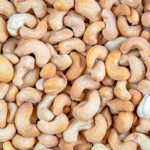 مغزبادام هندی 320 نمکی