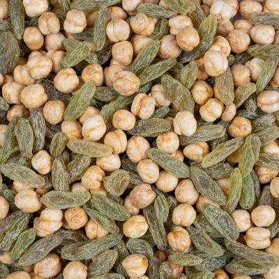 نخود و کشمش درجه یک